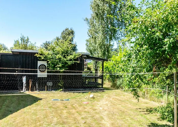 3 Bedroom Amazing In Dannemare