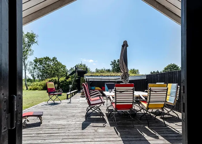 Semesterbostad 3 Bedroom Amazing In